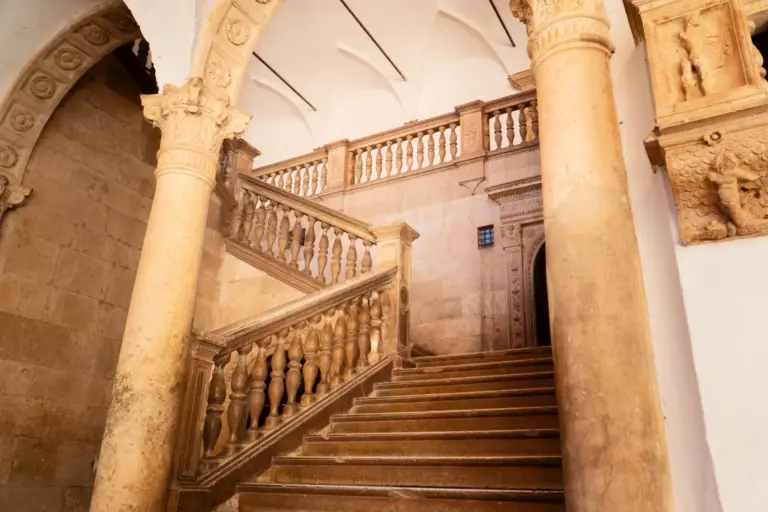 Escaleras del Castillo de la Calahorra